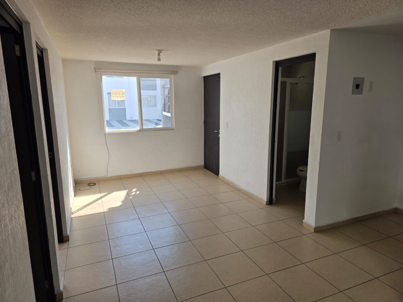 Foto Baño a la Entrada